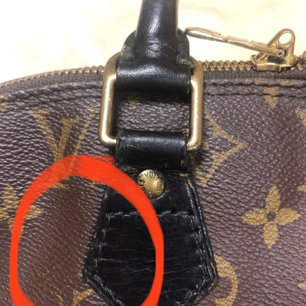 Authentic Louis Vuitton Alma PM purse - Picture 8 of 16